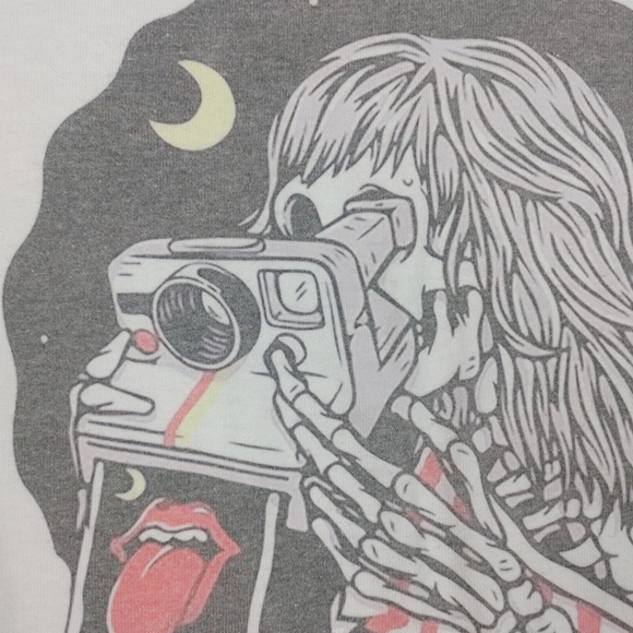 The Rolling Stones Unique Skeleton Photograph Graphic Tee - Picture 3 of 4